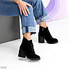 Шикарні замшеві зимові ботильйони на середньому стійкому підборі, фото 5