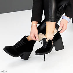 Шикарні замшеві зимові ботильйони на середньому стійкому підборі