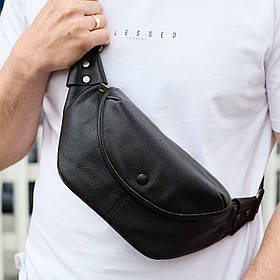 Чоловіча сумка через плече 29х14х8 / шкіряна бананка / сумочка слінг для документів / чорний