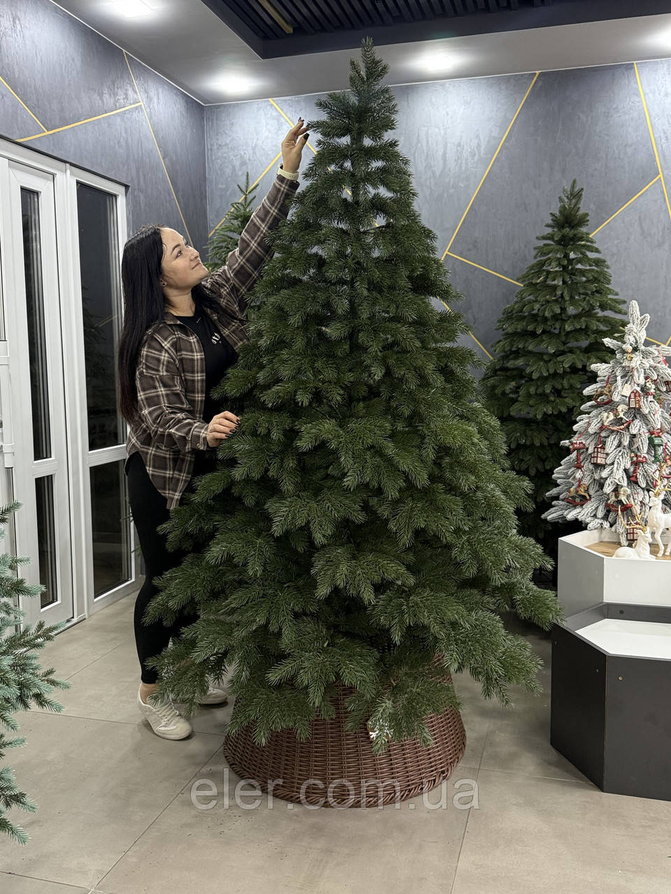 Штучна лита ялинка Делюкс 1.8м зелена Eler оригінал, фото 1