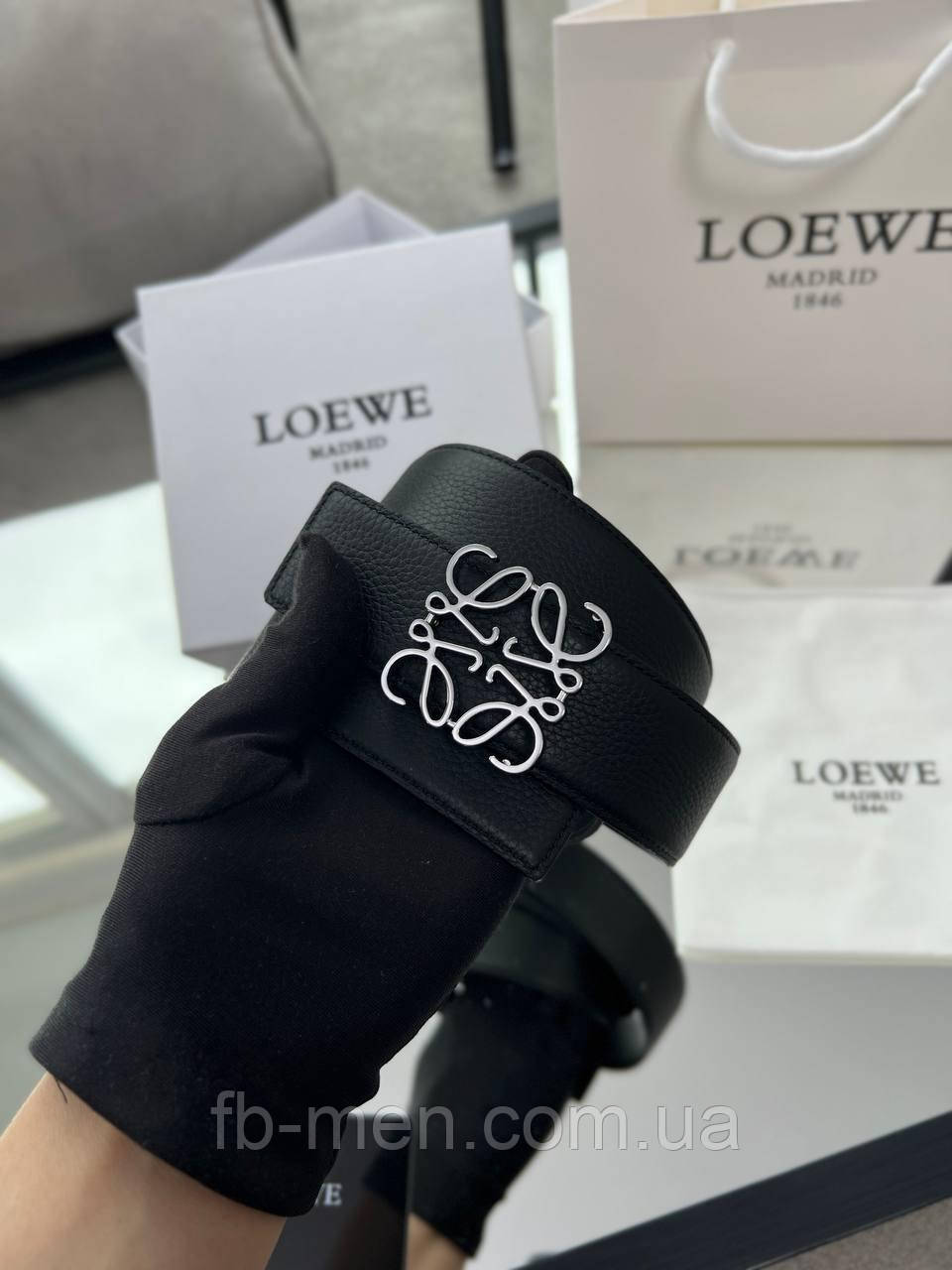 Ремінь Loewe з натуральної шкіри з фірмовим логотипом, фото 1