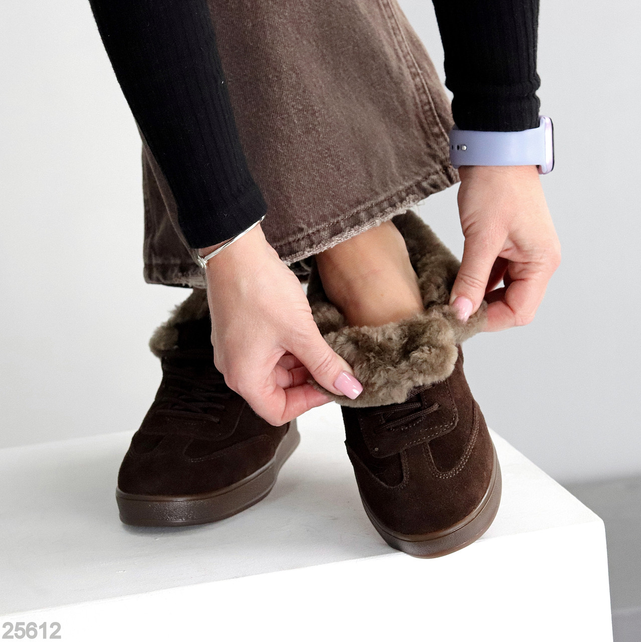 Шикарні зимові Шоколадні кросівки натуральна замша опушка цигейка, фото 1