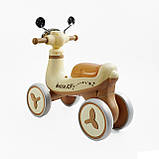 Дитячий біговел 1.5-3 роки JOY JL-42198 чотирьохколісний пластикова рама підсвітка українське озвучування Коричневий, фото 3