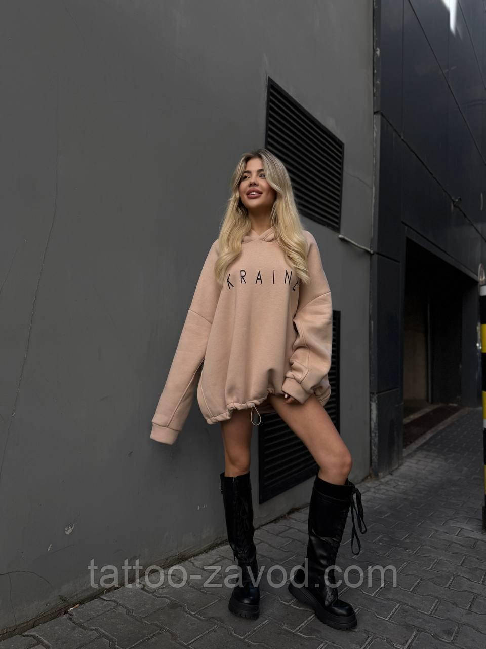 Об'ємна толстовка тринитка на флісі з написом на грудях, фото 1