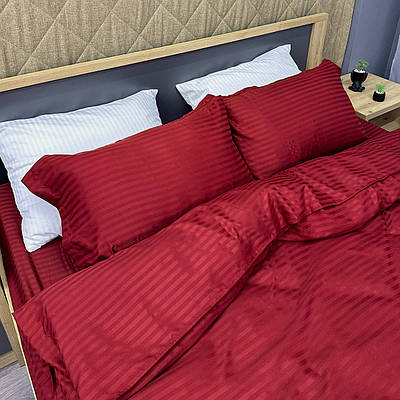 Комплект постільної білизни Страйп-сатин Двоспальний 180х220 з простирадлом на резинці 160х200х25 Червоний (88-167)
