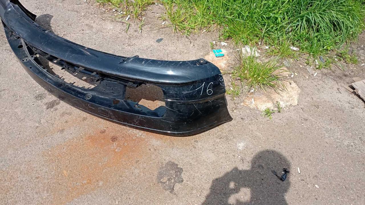 Вітаю зацікавлених на авто розборці Чемпіон !!!<br />
 Предметом оголошення є&nbsp;Бампер Передній Bmw E46 3-Series Coupe 51118195292&nbsp;<br />
 Фактичний стан на фото. Гарантія 14 днів на встановлення та перевірку<br />
 Висилаємо по всій Україні по передоплаті на транспортні витрати!<br />
 Наявність та асортимент на складі постійно змінюються.<br />
 Точні деталі уточняйте по телефону +380973363743 — фото 2