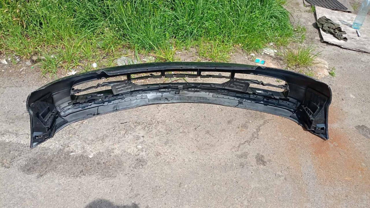 Вітаю зацікавлених на авто розборці Чемпіон !!!<br />
 Предметом оголошення є&nbsp;Бампер Передній Bmw E46 3-Series Coupe 51118195292&nbsp;<br />
 Фактичний стан на фото. Гарантія 14 днів на встановлення та перевірку<br />
 Висилаємо по всій Україні по передоплаті на транспортні витрати!<br />
 Наявність та асортимент на складі постійно змінюються.<br />
 Точні деталі уточняйте по телефону +380973363743 — фото 4