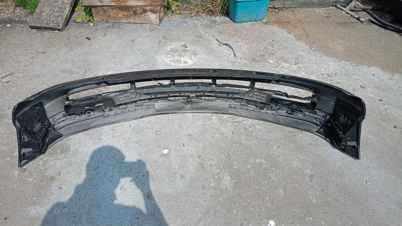 Вітаю зацікавлених на авто розборці Чемпіон !!!<br />
 Предметом оголошення є&nbsp;&nbsp;Бампер Передній Bmw E46 3-Series Coupe 51118195292<br />
 Фактичний стан на фото. Гарантія 14 днів на встановлення та перевірку<br />
 Висилаємо по всій Україні по передоплаті на транспортні витрати!<br />
 Наявність та асортимент на складі постійно змінюються.<br />
 Точні деталі уточняйте по телефону +380973363743 — фото 2