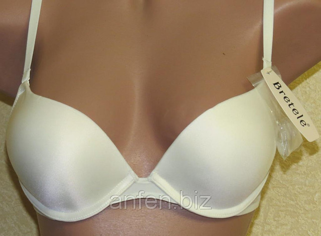 Бюстгальтер із силіконовими шлейками