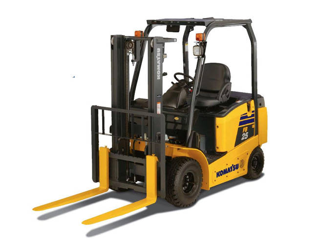 Електричний чи дизельний навантажувач: що обрати для сучасного складу?