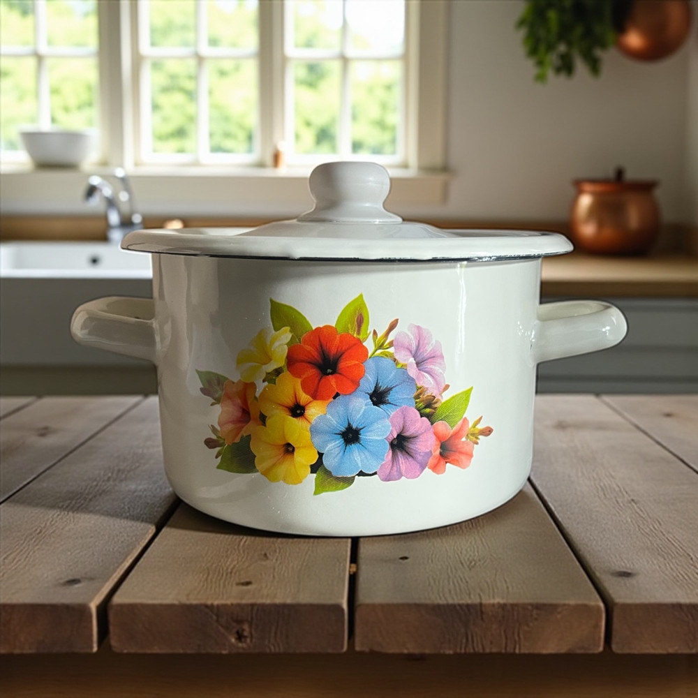 Каструля емальована 2л Петунія молочна 1610/2 Idilia