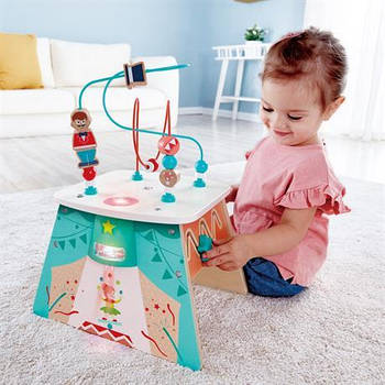 Бізікуб Hape Цирк з підсвічуванням E1813