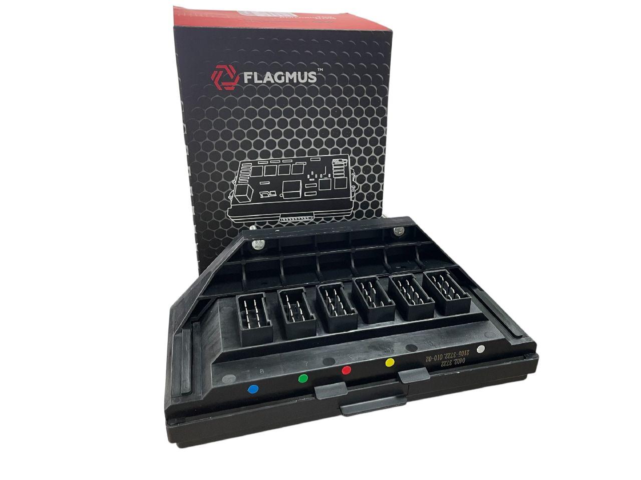 Блок запобіжників ВАЗ 2105 новів.обр. FLAGMUS