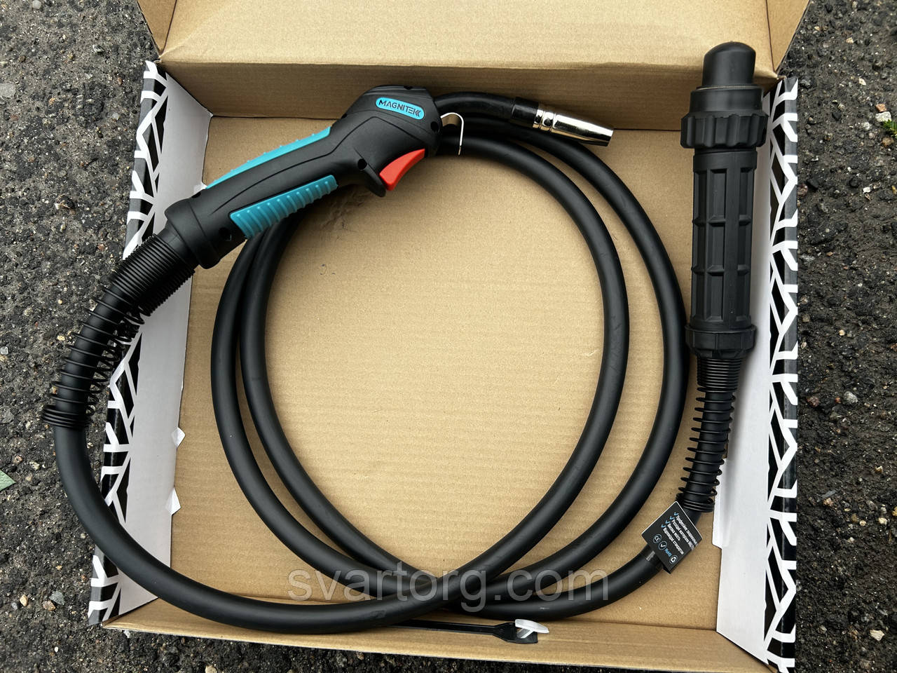 Зварювальний єврорукав (пальник) MAGNITEK MB-15AK для напівавтомату KZ-2 3 метри, фото 1