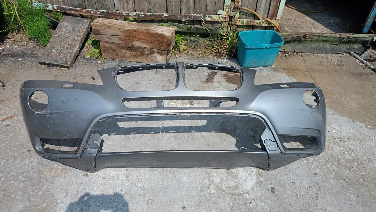 Вітаю зацікавлених на авто розборці Чемпіон !!!<br />
 Предметом оголошення є&nbsp;Бампер Передній BMW X3 F25<br />
 Фактичний стан на фото. Гарантія 14 днів на встановлення та перевірку<br />
 Висилаємо по всій Україні по передоплаті на транспортні витрати!<br />
 Наявність та асортимент на складі постійно змінюються.<br />
 Точні деталі уточняйте по телефону +380973363743 — фото 1