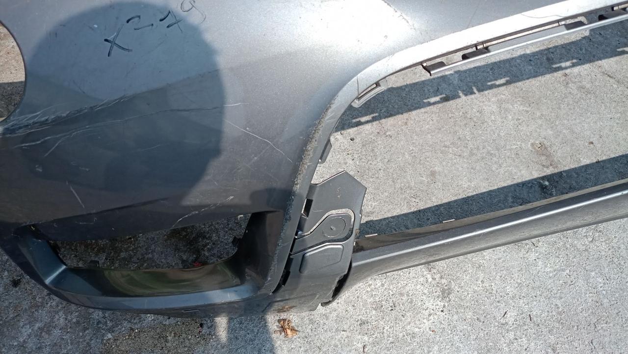 Вітаю зацікавлених на авто розборці Чемпіон !!!<br />
 Предметом оголошення є&nbsp;Бампер Передній BMW X3 F25<br />
 Фактичний стан на фото. Гарантія 14 днів на встановлення та перевірку<br />
 Висилаємо по всій Україні по передоплаті на транспортні витрати!<br />
 Наявність та асортимент на складі постійно змінюються.<br />
 Точні деталі уточняйте по телефону +380973363743 — фото 2