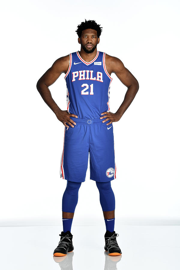 Ростова фігура Джоел Ембійд (Філадельфія Севенті Сіксерс) Баскетбол 180 см, картон