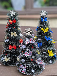 Ялинка з декором 50см каркасна Хупсі. (КОЛІР ДЕКОРУ НЕ ОБИРАЄТЬСЯ)