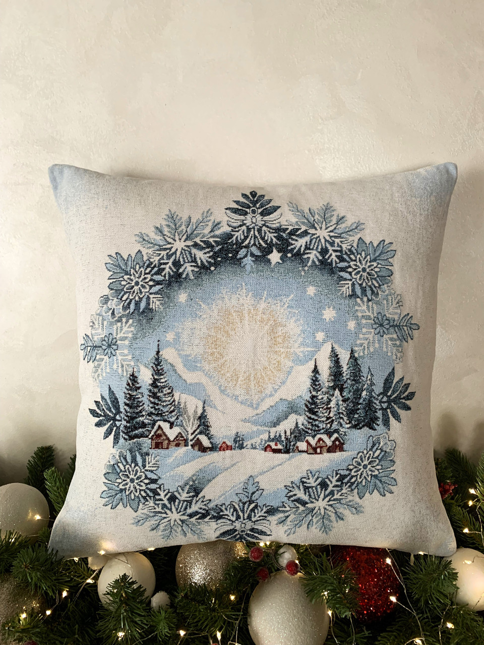 Наволочка Новорічна “Зимова казка” 45х45 см двостороння гобеленова, фото 1