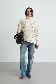 Жіночий светр з кольоровими стібками RICA MARE MKRM4308