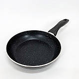 Сковорода зручна для приготування UNIQUE, Сковорода з товстим дном для готування на індукції YP-18, фото 3