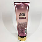 Лосьйон для тіла Victoria's Secret Velvet Petals 236 мл Original QI-51, фото 2