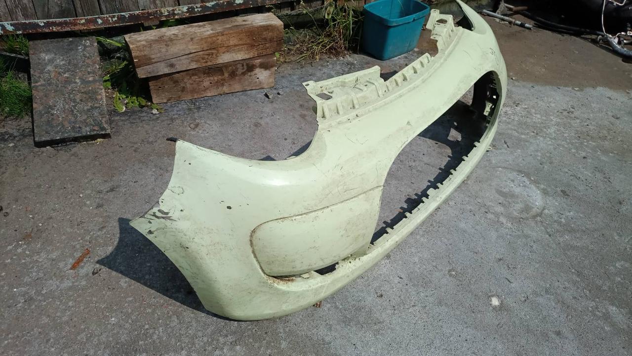 Вітаю зацікавлених на авто розборці Чемпіон !!!<br />
 Предметом оголошення є&nbsp;&nbsp;Бампер передній Citroen C1 PM (2009-2012) Рестайлінг 521190H100A 16073110XX00<br />
 Фактичний стан на фото. Гарантія 14 днів на встановлення та перевірку<br />
 Висилаємо по всій Україні по передоплаті на транспортні витрати!<br />
 Наявність та асортимент на складі постійно змінюються.<br />
 Точні деталі уточняйте по телефону +380973363743 — фото 3