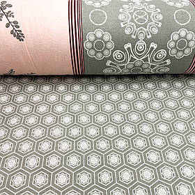 Фланель купоном "Вітки евкаліпта на рожевому, стільники на сірому" 220 см