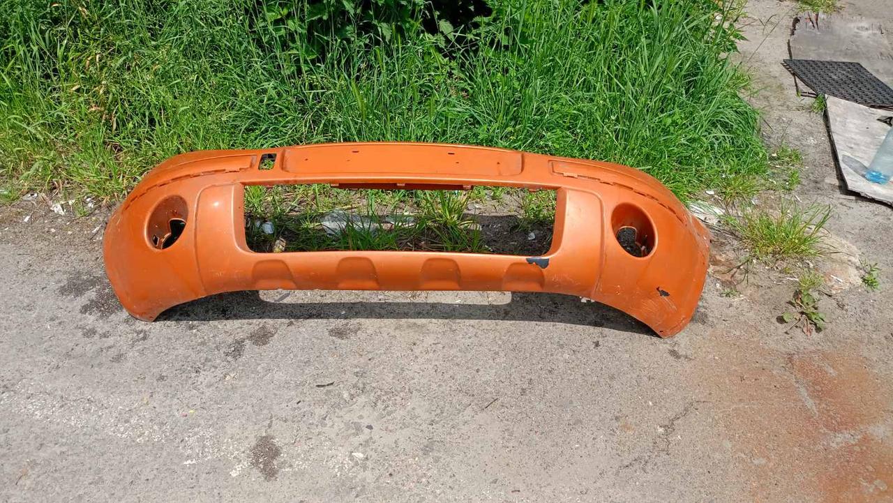 Вітаю зацікавлених на авто розборці Чемпіон !!!<br />
 Предметом оголошення є&nbsp;Бампер Передній Citroen C3 Pluriel 2002-2010 9642742277<br />
 Фактичний стан на фото. Гарантія 14 днів на встановлення та перевірку<br />
 Висилаємо по всій Україні по передоплаті на транспортні витрати!<br />
 Наявність та асортимент на складі постійно змінюються.<br />
 Точні деталі уточняйте по телефону +380973363743 — фото 1