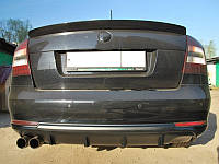 Задня накладка дифузор у стилі RS на Skoda Octavia A5 FL 2009-2013 Накладка на задній бампер Шкода Октавія А5 ФЛ
