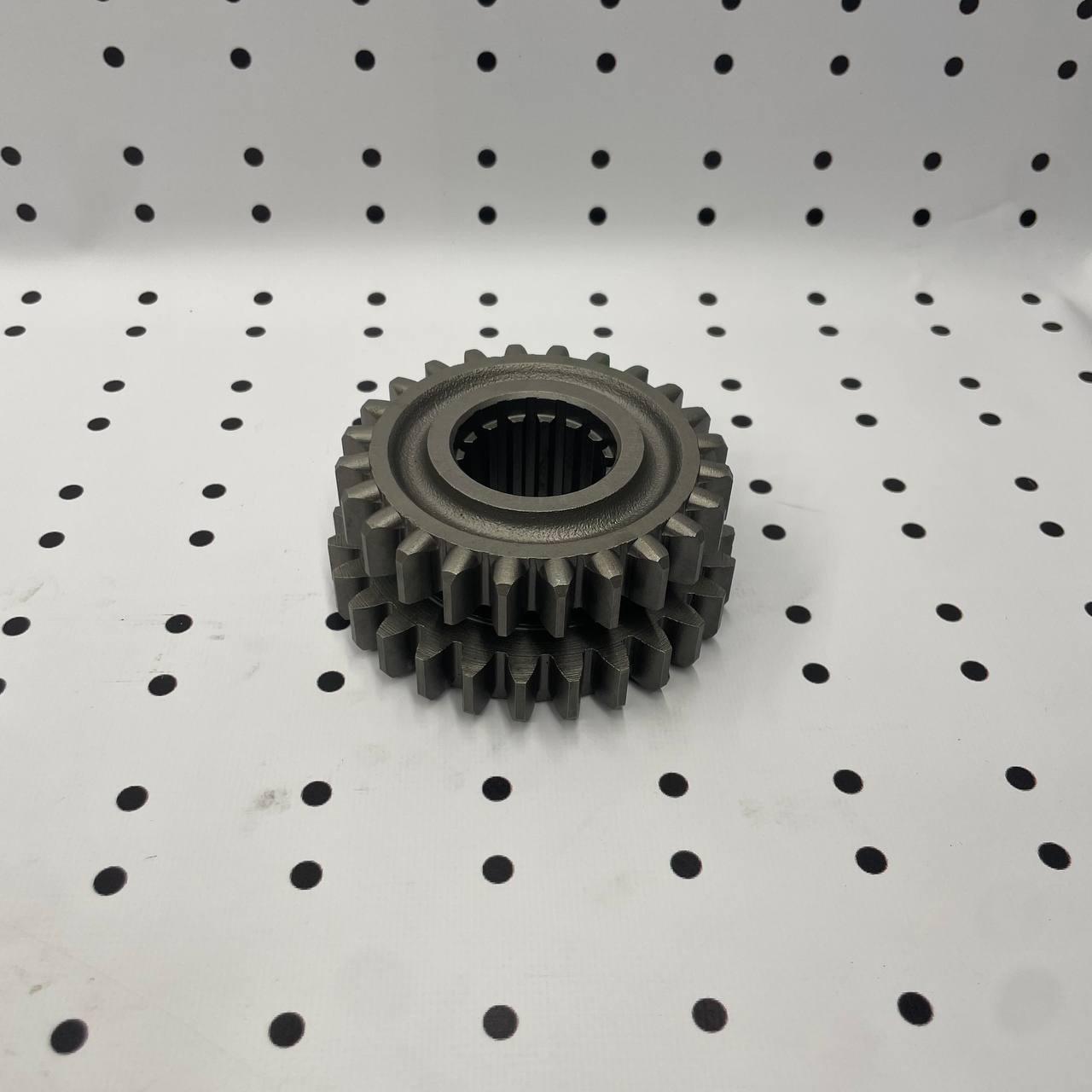 Шестерня 4-ї і 5-ї передачі КПП МТЗ-80-82 (Z-24/27) 50-1701048-А, фото 1