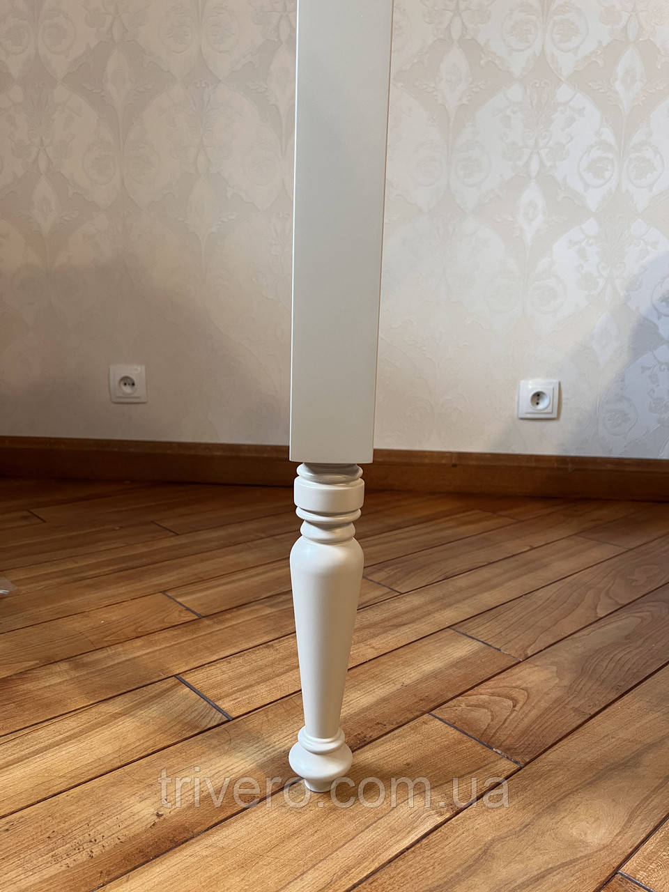 Точені меблеві ніжки і опори з квадратним підставою H.600 D.60 / Високі - 29.1, фото 1