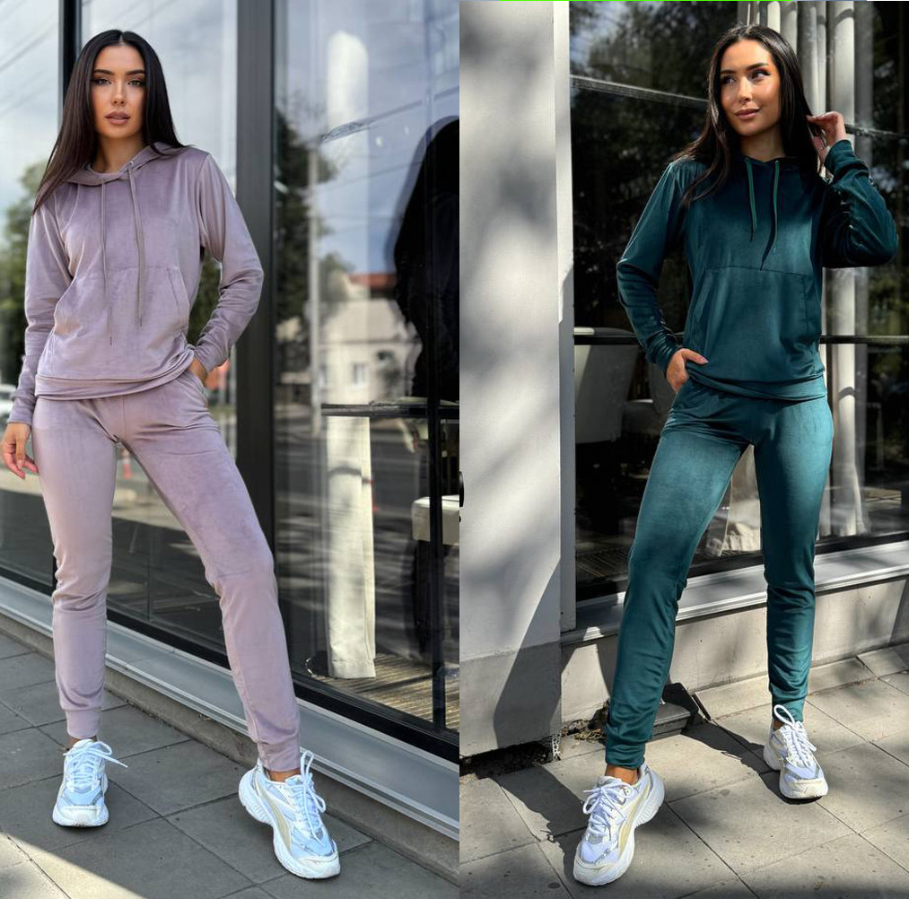 Жіночий костюм-двійка з велюру Модель: 1452-284 Колір: мокко, пляшка, фото 1