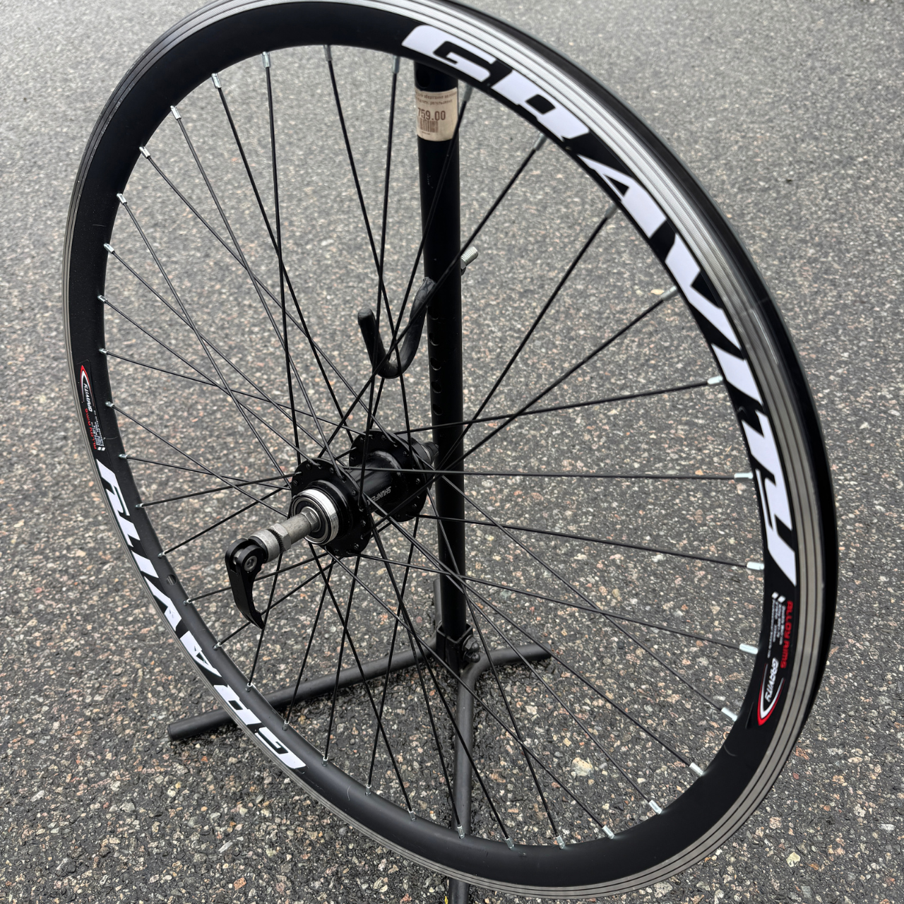 Велосипедне колесо заднє 26" втулка Shunfeng SF-A210RB промпідшипник, ексцентрик.