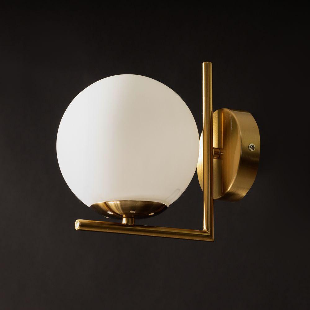 Бра для спальні, коридору, вітальні монтаж накладний Е14