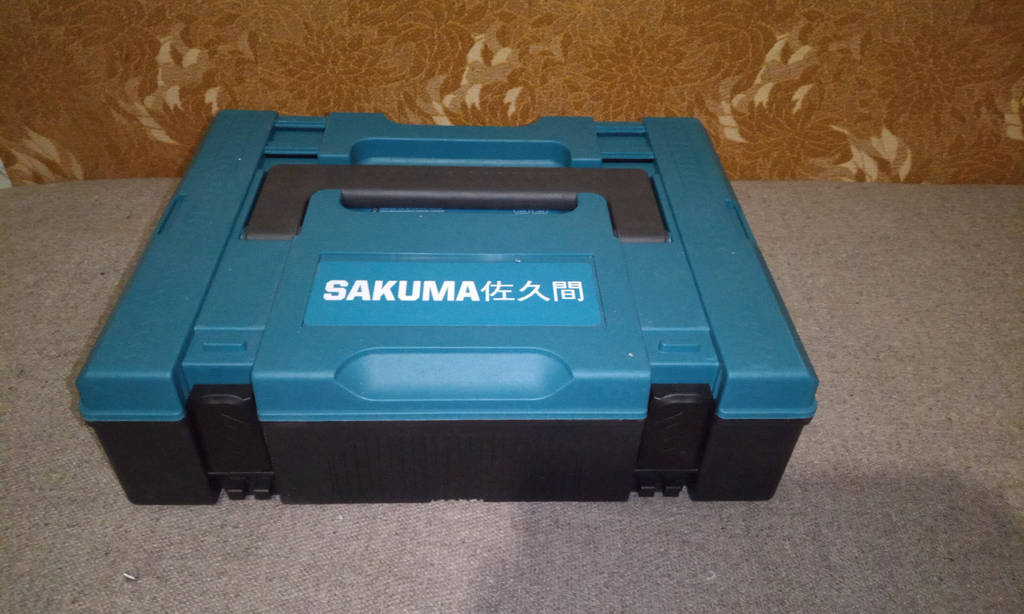 Акумуляторний універсальний набір інструментів Sakuma BLUE YLP CX2T (CD5521B, CAG521B, 2 акб 4 А·год, ЗП, Кейс) - фото покупців 1