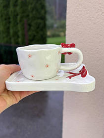Чашка з блюдцем 220мл "Червоні банти"  ручна робота