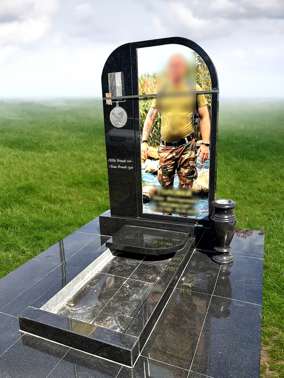 Пам'ятник для військового ПВ-22