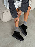 Жіночі класичні угги, черні уггі на високій підошві, ультро короткі угги, фото 9