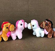 Мяка іграшка підвіска "Коник" 10см 825-6