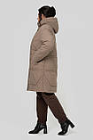 Тепле стьобане пальто жіноче 50–60 розмірів, з тинсулейтом і капюшоном | Зимове пальто батал капучино, фото 4
