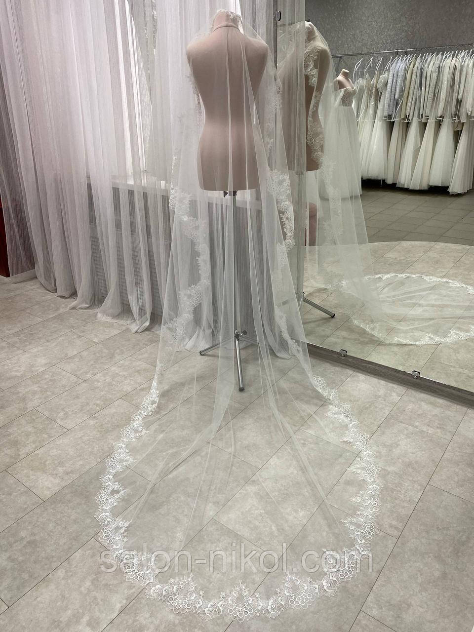 Фата-шлейф з мереживом шантильї № 2506 (1,5*2,6 м) довга молочна, фото 1