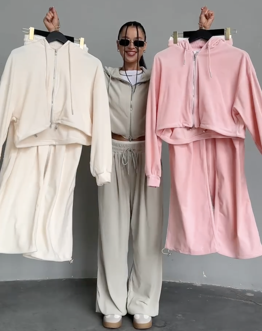 Жіночий костюм з велюру Модель: 1511-224 Кольори: пудра, беж, молоко, фото 1