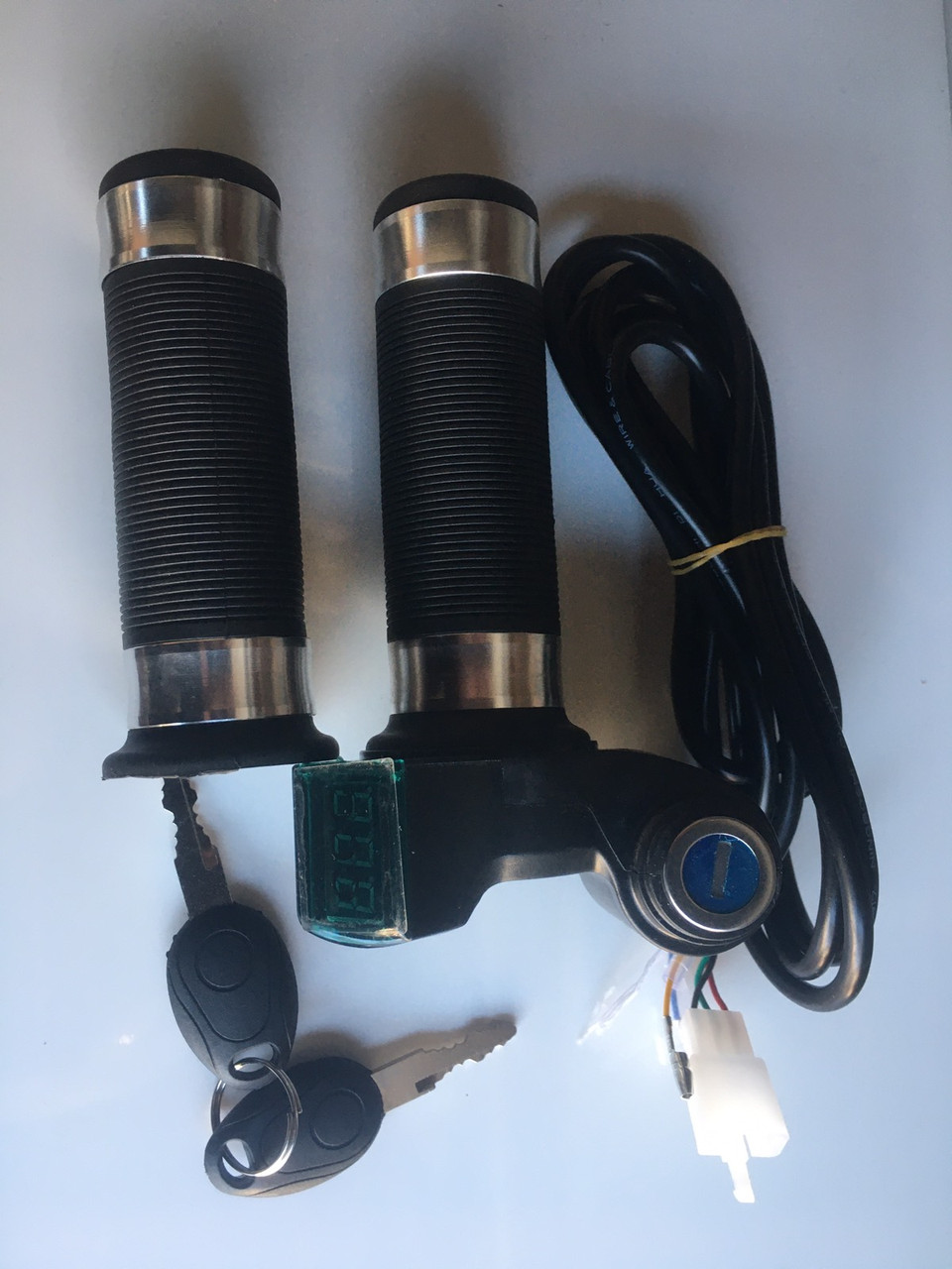 Ручка газу для електровелосипеда 12/24/36/48/60v універсальна з вольтметром, фото 1