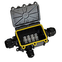 Розподільча коробка М686-3 IP68 з клеммой 24А Ny95506530