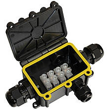 Розподільча коробка М686-4 IP68 з клеммой 24А Ny95506531