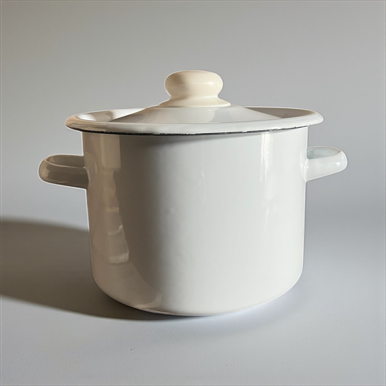 Каструля емальована 3л біла Idilia 1612/1