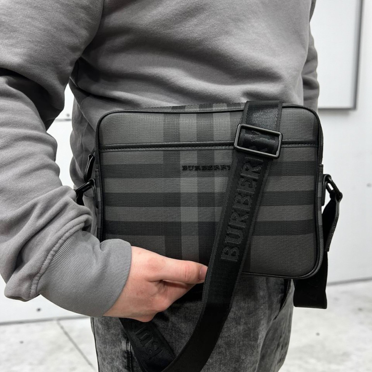 Чоловіча сумка Burberry класична щоденна через плече шкіряна сіра ділова сумка, фото 1