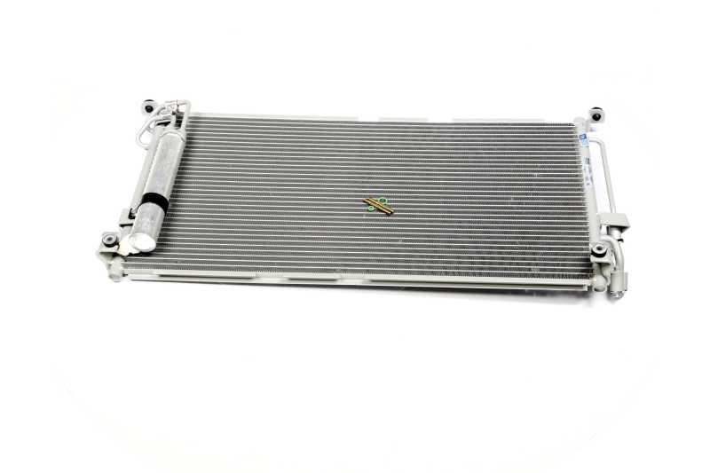 Конденсатор кондиціонера Mitsubishi Lancer (96–) 1.3–2.0i (Nissens) 94748