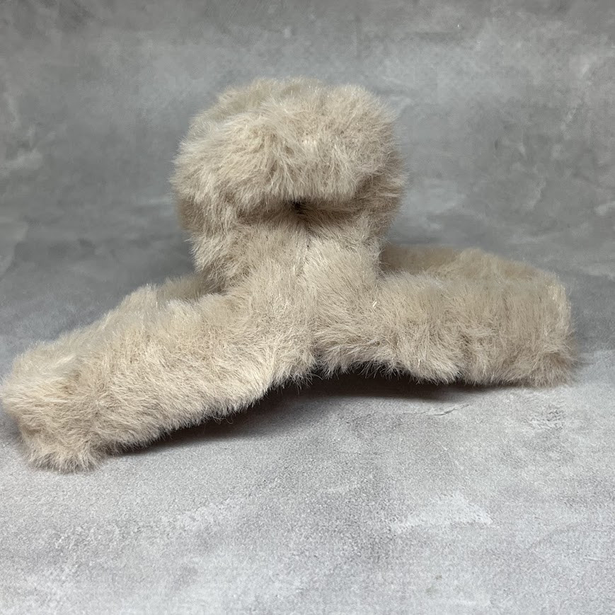 Краб-заколка для волосся 11 см із штучним хутром, пластик, бежевий, 1 шт, арт 019231, Бежевий, фото 1